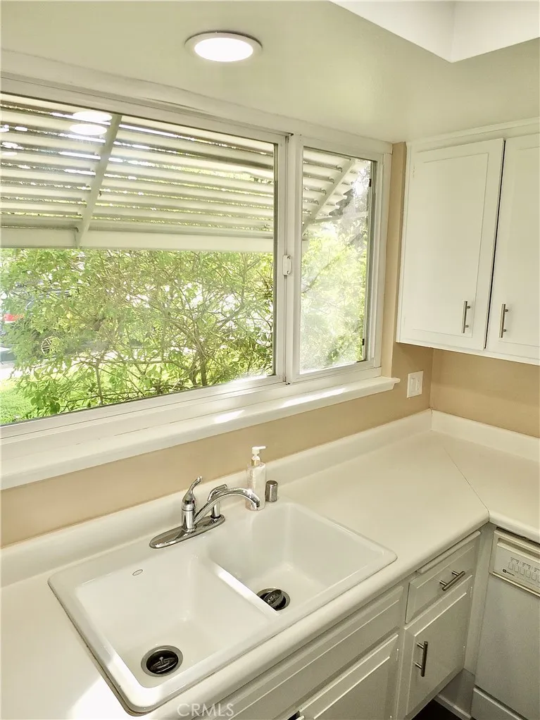 1891 Mckinney Way 26b, Seal Beach, California 90740 home-pic-20